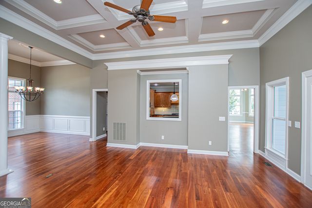 210 Turnberry Circle, Carrollton, GA 30116