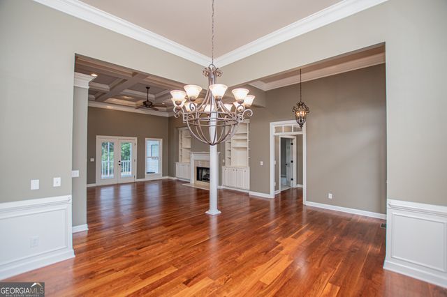 210 Turnberry Circle, Carrollton, GA 30116