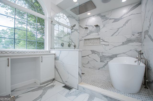 210 Turnberry Circle, Carrollton, GA 30116