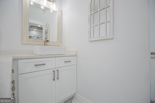 210 Turnberry Circle, Carrollton, GA 30116