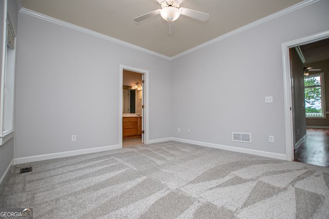 210 Turnberry Circle, Carrollton, GA 30116