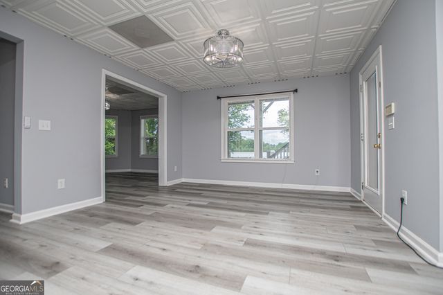 210 Turnberry Circle, Carrollton, GA 30116
