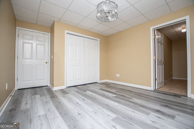210 Turnberry Circle, Carrollton, GA 30116