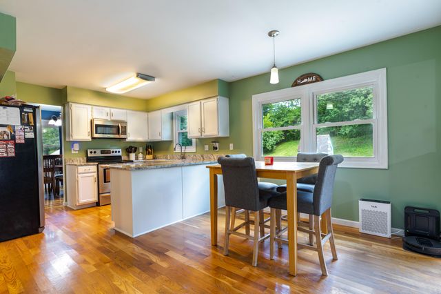 8454 Pheasant Drive, Florence, KY 41042