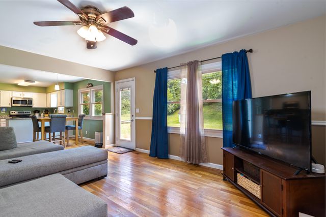 8454 Pheasant Drive, Florence, KY 41042