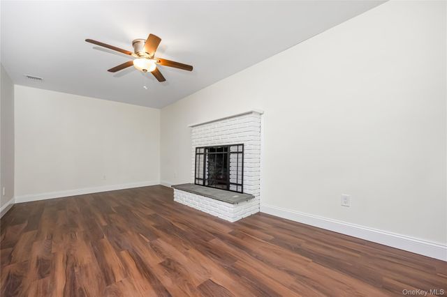 1182 E 3rd Avenue, Bay Shore, NY 11706