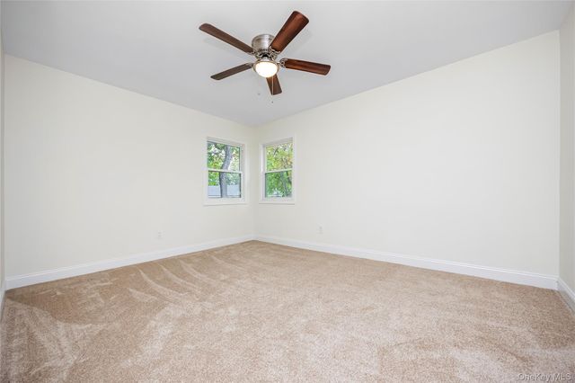 1182 E 3rd Avenue, Bay Shore, NY 11706