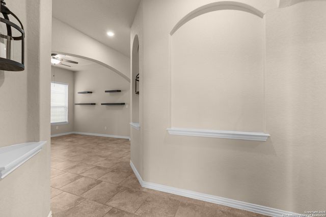 944 Raceland Rd, San Antonio, TX 78245