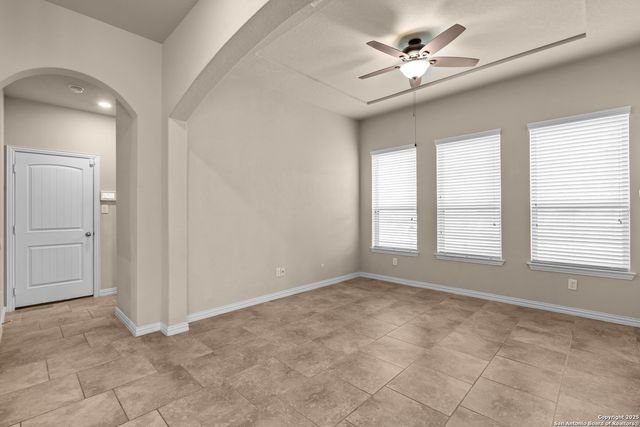 944 Raceland Rd, San Antonio, TX 78245