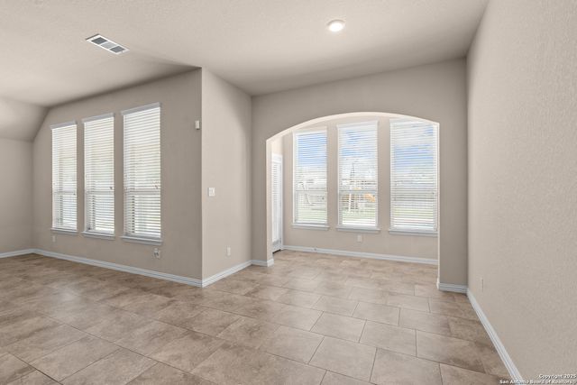 944 Raceland Rd, San Antonio, TX 78245