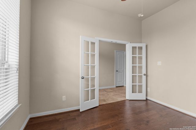 944 Raceland Rd, San Antonio, TX 78245