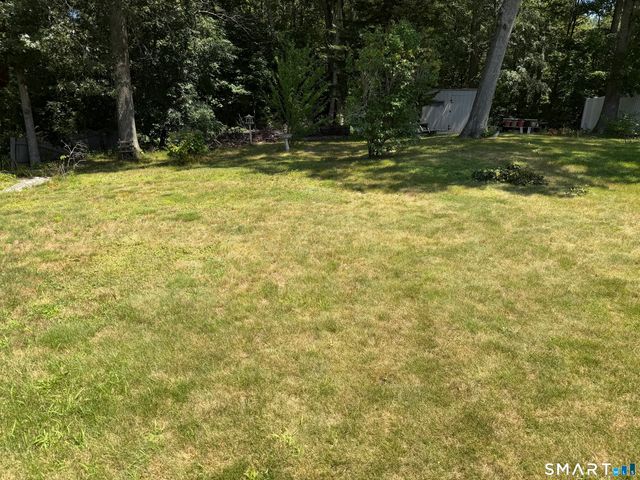 69 Nantucket Drive, Groton, CT 06355