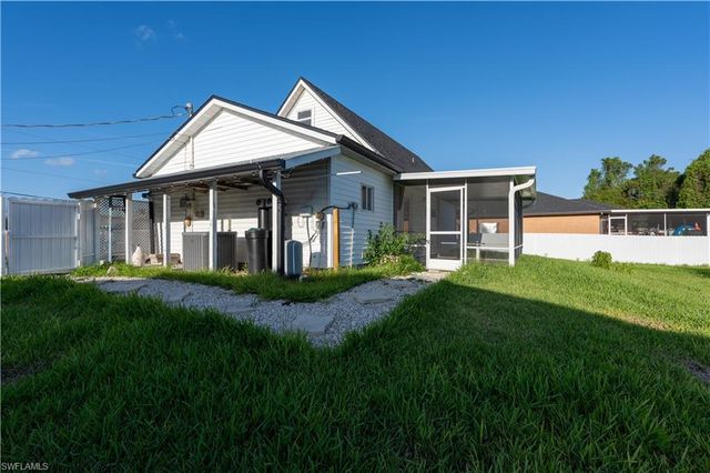 4323 7th ST W, Lehigh Acres, FL 33971