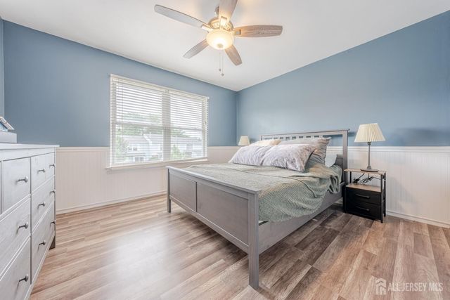 97 brookview Circle, Jamesburg, NJ 08831