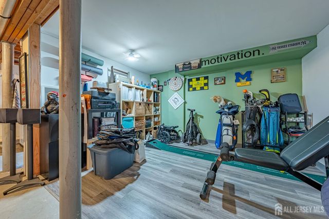 97 brookview Circle, Jamesburg, NJ 08831