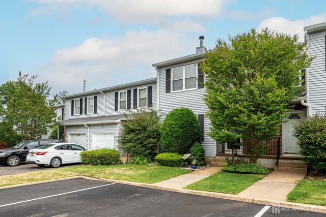 97 brookview Circle, Jamesburg, NJ 08831