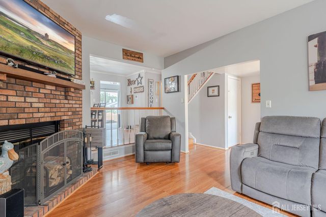 97 brookview Circle, Jamesburg, NJ 08831