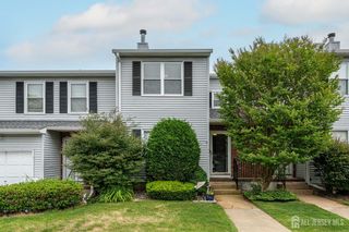 97 brookview Circle, Jamesburg, NJ 08831
