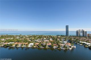 19707 Turnberry Way 28J, Aventura, FL 33180