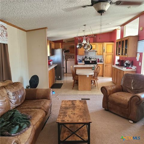 15885 S State Highway 36, Gatesville, TX 76528