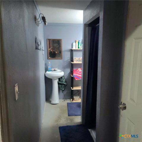 15885 S State Highway 36, Gatesville, TX 76528