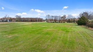 704 E Bowen Boulevard, Fayetteville, AR 72703