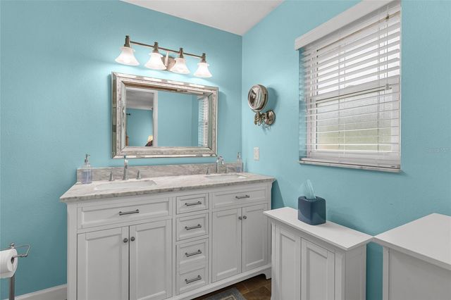 4204 PRAIRIE VIEW DRIVE, Sarasota, FL 34232