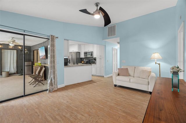 4204 PRAIRIE VIEW DRIVE, Sarasota, FL 34232