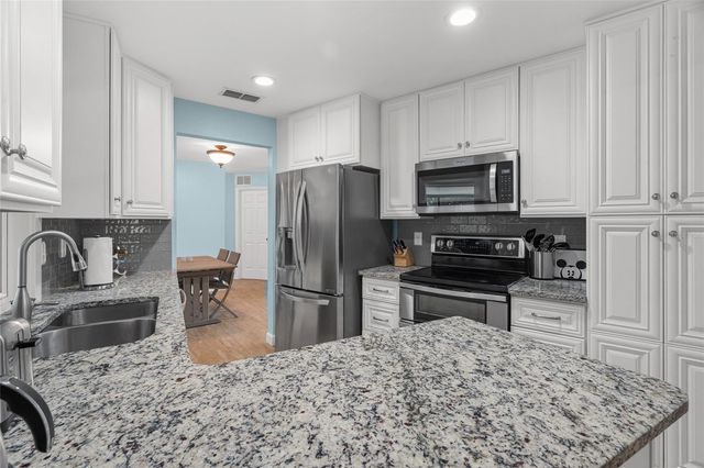 4204 PRAIRIE VIEW DRIVE, Sarasota, FL 34232