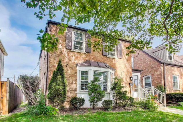 7744 W Thorndale Avenue, Chicago, IL 60631