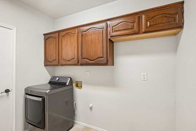 7410 Silverthorn Drive, Rowlett, TX 75089