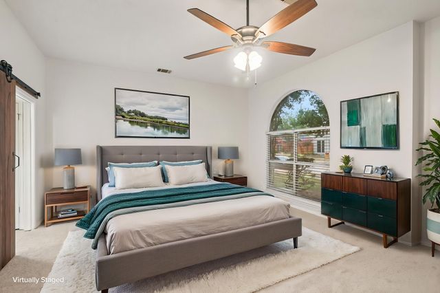 7410 Silverthorn Drive, Rowlett, TX 75089