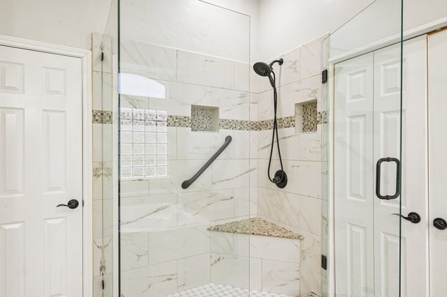 7410 Silverthorn Drive, Rowlett, TX 75089
