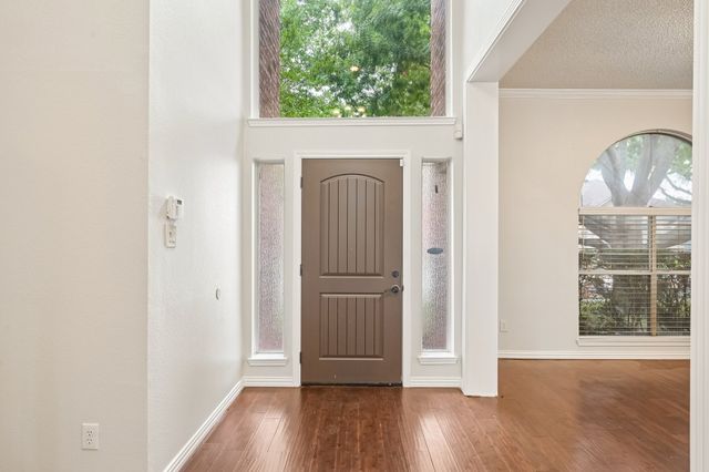 7410 Silverthorn Drive, Rowlett, TX 75089