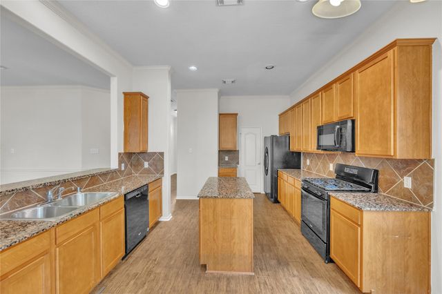 2614 Shady Acres Court, Houston, TX 77008