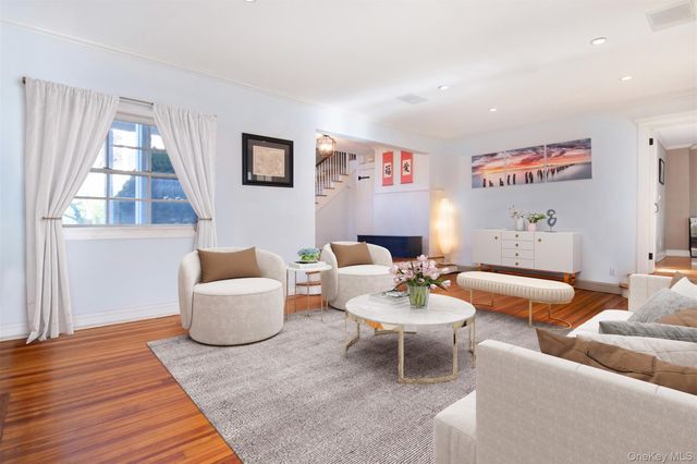 414 Pelham Manor Road, Pelham, NY 10803