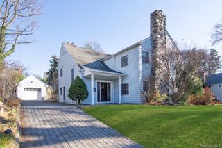 414 Pelham Manor Road, Pelham, NY 10803