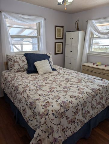 1360 Harris Hollow Road, Charlotte, TN 37036