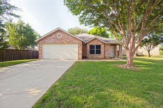 2824 Custer Drive, Corinth, TX 76210