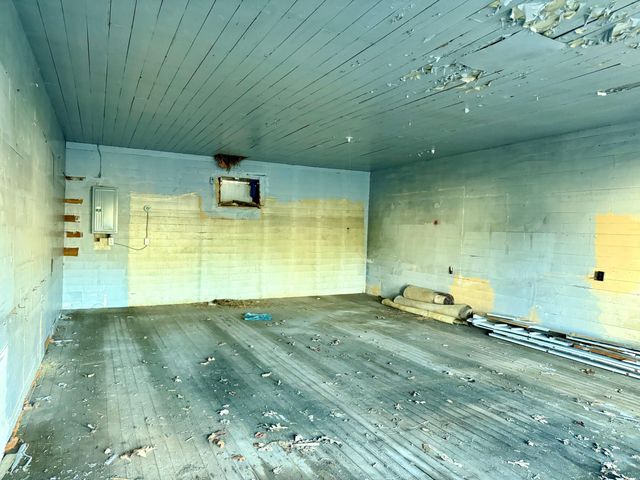 2867 HWY 3445, Tyner, KY 40486