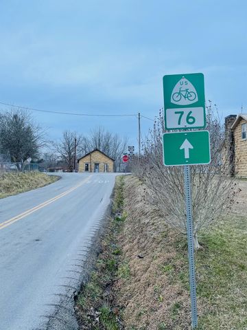 2867 HWY 3445, Tyner, KY 40486