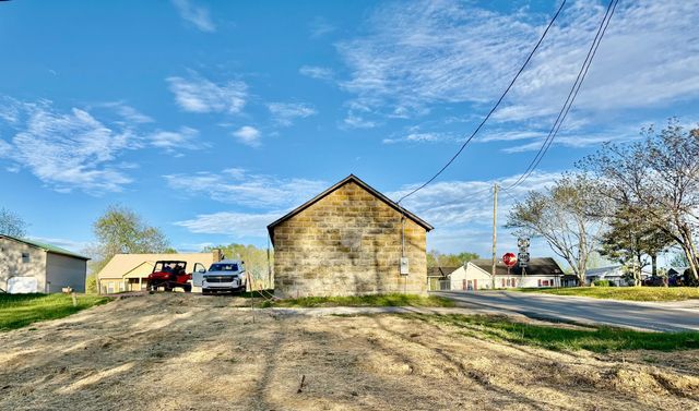2867 HWY 3445, Tyner, KY 40486