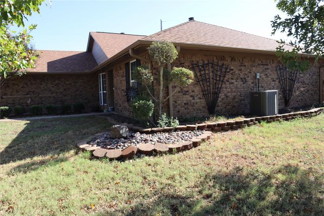 1528 Timbercreek Drive, Howe, TX 75459