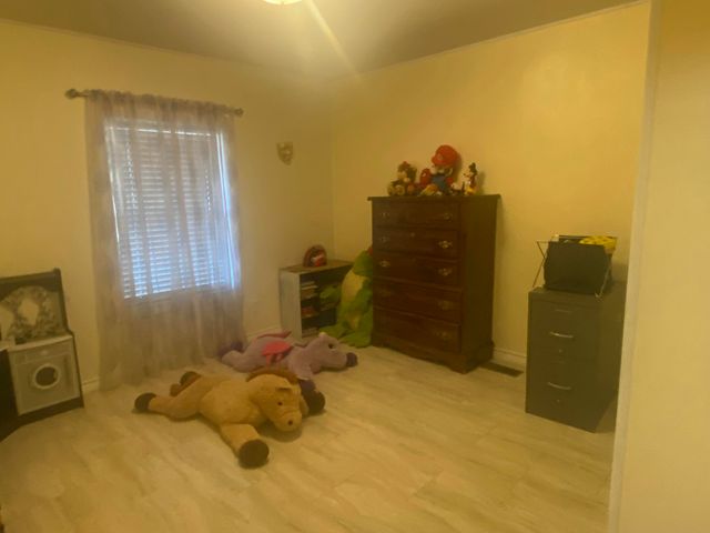 107 N Lary Drive, Brownfield, TX 79316