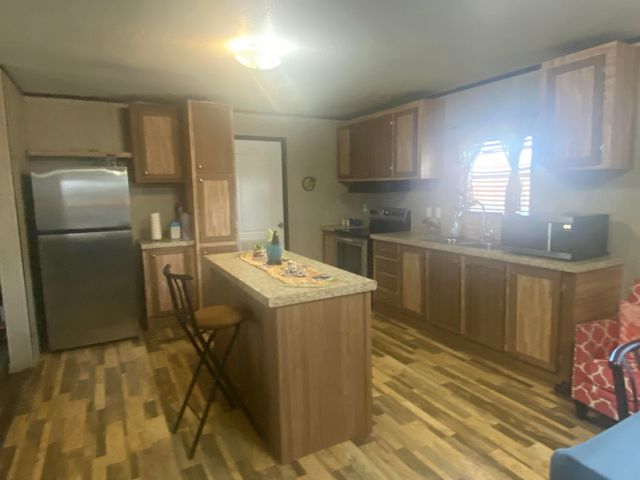 107 N Lary Drive, Brownfield, TX 79316