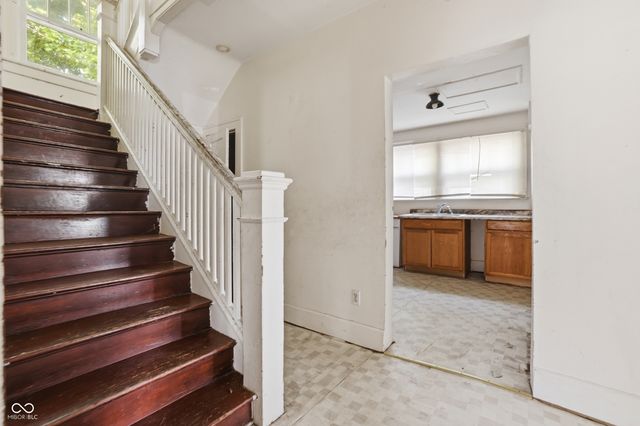 4024 Winthrop Avenue, Indianapolis, IN 46205