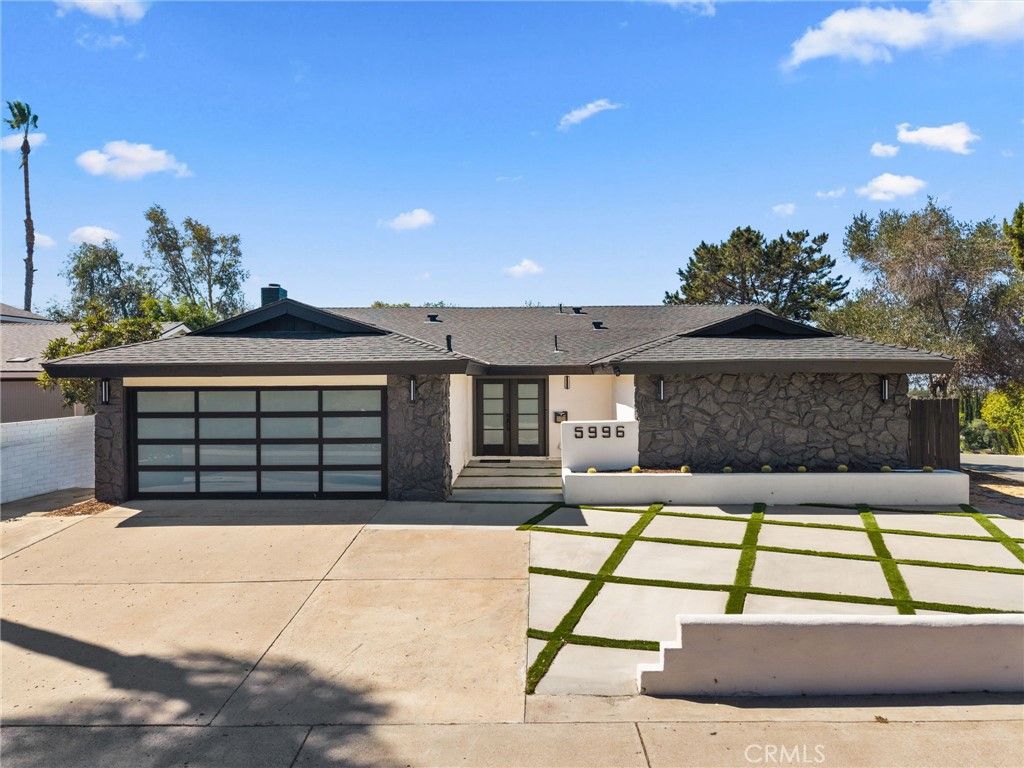 5996 College, San Diego, CA 92120 — exterior