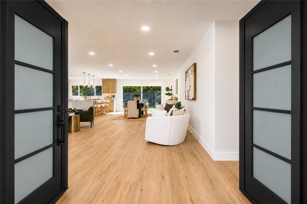 5996 College, San Diego, CA 92120 — photo 2