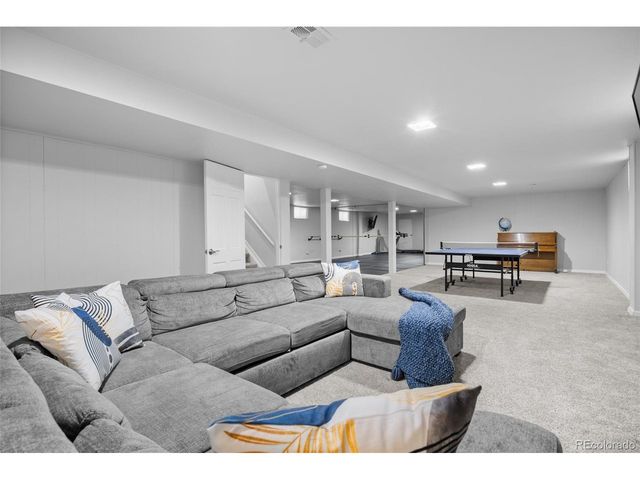 3941 S Hillcrest Dr, Denver, CO 80237