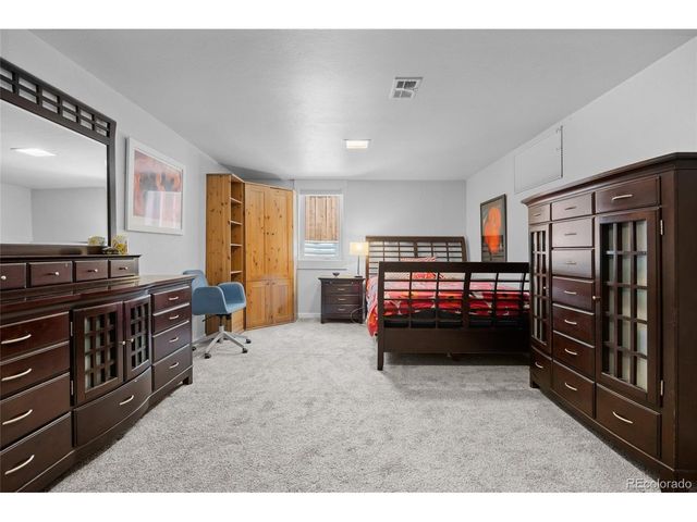 3941 S Hillcrest Dr, Denver, CO 80237